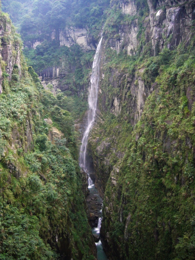 The spectacular Pinglai Stream Canyon, Nantou County